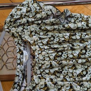 Dressbarn medium blouse ladies top shirt